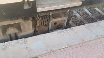 أرواح ركاب القطار مهددة .. صرخة أهالي سوهاج من سوء رصيف محطة البلينا