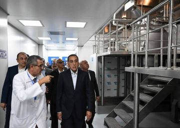 مدبولي يفتتح مصنعي الخامات الدوائية و المطهرات بالقليوبية بعد تطوير شامل مدبولي يفتتح مصنعي الخامات الدوائية و المطهرات بالقليوبية بعد تطوير شامل