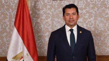 وزير الرياضة ومحافظ القاهرة يشهدان تسليم الأيزو ويفتتحان وحدة الجودة بمركز الجزيرة