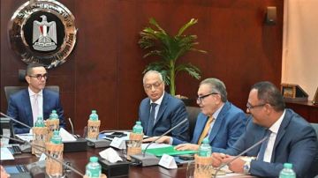 وزير الاستثمار: نستهدف تقليص زمن الإفراج الجمركي إلى يومين وزير الاستثمار: نستهدف تقليص زمن الإفراج الجمركي إلى يومين