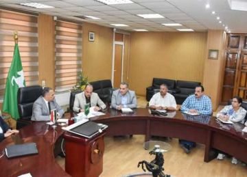 يشمل إقامة متنزهات وحدائق وأماكن انتظار سيارات.. اجتماع موسع في الشرقية لبحث مخطط تطوير الميادين