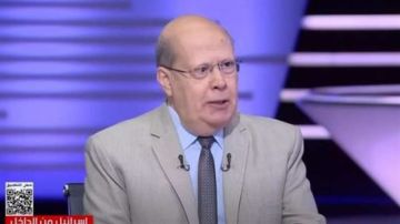 عبدالحليم قنديل: الصراع في غزة يعكس تعقيدات المشهد الدولي وتراجع النفوذ الأمريكي عبدالحليم قنديل: الصراع في غزة يعكس تعقيدات المشهد الدولي وتراجع النفوذ الأمريكي