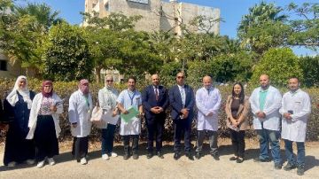 لمتابعة سير العمل.. وكيل وزارة الصحة بالإسكندرية يتفقد مستشفى برج العرب المركزي 