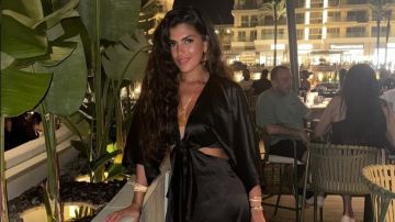 لوك لافت.. زوجة ماجد المصري تخطف الأنظار بظهورها