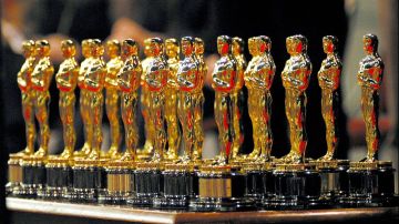 مع اقتراب موعد الحفل.. من سيفوز بأفضل ممثل وفيلم بجوائز الأوسكار؟ مع اقتراب موعد الحفل.. من سيفوز بأفضل ممثل وفيلم بجوائز الأوسكار؟