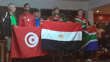 وزير الرياضة يهنئ منتخب مصر للتجديف الشاطئي بتتويجه بلقب البطولة الأفريقية الثالثة وزير الرياضة يهنئ منتخب مصر للتجديف الشاطئي بتتويجه بلقب البطولة الأفريقية الثالثة