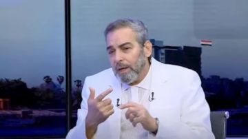 أحمد عبد العزيز يوجه تحية للرئيس السيسي: أنهى الحرب بحكمة