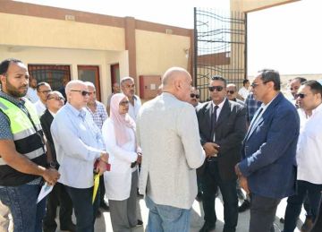 تعليمات بسرعة تطوير ورفع كفاءة المجزر الآلي بنجع حمادي في قنا