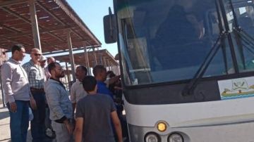 لحل أزمة المواصلات.. توفير أتوبيسات نقل إضافية بسيدي غازي في كفر الشيخ لحل أزمة المواصلات.. توفير أتوبيسات نقل إضافية بسيدي غازي في كفر الشيخ