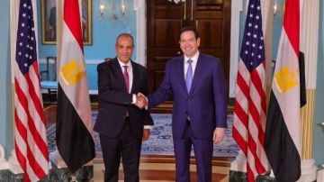 وزير الخارجية ونظيره الأمريكي يناقشان تنفيذ المرحلة الأولى من اتفاق غزة