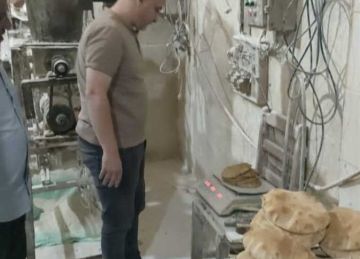 تحرير 17 محضرا لأصحاب مخابز مخالفة في حملات رقابية بالشرقية تحرير 17 محضرا لأصحاب مخابز مخالفة في حملات رقابية بالشرقية