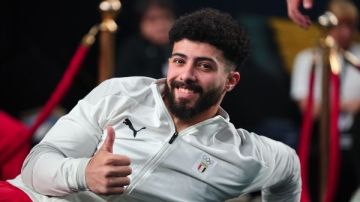 عمر العربي يصعد لنهائي منافسات الجمباز العام ببطولة العالم في أندونيسيا