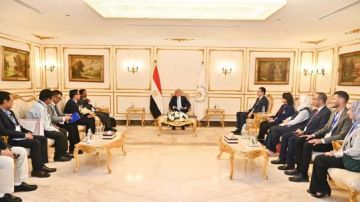 الدكتور سويلم: تشابه تاريخ الري العريق في كل من مصر والهند.. الاتفاق على بدء إعداد مسودة مذكرة تفاهم بين البلدين الدكتور سويلم: تشابه تاريخ الري العريق في كل من مصر والهند.. الاتفاق على بدء إعداد مسودة مذكرة تفاهم بين البلدين