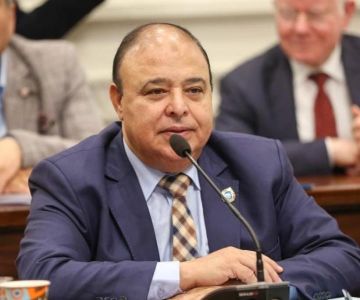 حسين خضير: احتفالية وطن السلام تؤكد أن مصر صوت العقل في محيط مضطرب حسين خضير: احتفالية وطن السلام تؤكد أن مصر صوت العقل في محيط مضطرب