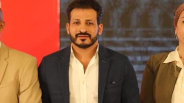 سيد معوض: استسلام منظومة الزمالك سبب أزماته.. والأهلي سيفوز بالسوبر سيد معوض: استسلام منظومة الزمالك سبب أزماته.. والأهلي سيفوز بالسوبر