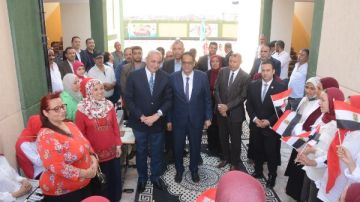محافظ الغربية يفتتح مدرسة الفرستق الابتدائية الجديدة ويؤكد: التعليم بداية لبناء الإنسان محافظ الغربية يفتتح مدرسة الفرستق الابتدائية الجديدة ويؤكد: التعليم بداية لبناء الإنسان