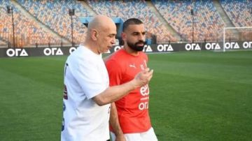 اتحاد الكرة يدعم ممثلي مصر في جوائز الاتحاد الإفريقي الأفضل اتحاد الكرة يدعم ممثلي مصر في جوائز الاتحاد الإفريقي الأفضل