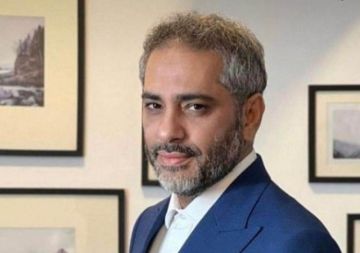 المطرب اللبناني فضل شاكر يسلم نفسه إلى الجيش