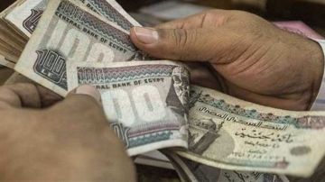 برلماني يطالب بتشديد الرقابة على مكاتب إلحاق العمالة بالخارج لمنع النصب برلماني يطالب بتشديد الرقابة على مكاتب إلحاق العمالة بالخارج لمنع النصب