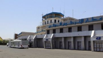 تصاعد المعارك في السودان حرب مسيرات فوق الخرطوم ومواجهات عنيفة في الفاشر تصاعد المعارك في السودان حرب مسيرات فوق الخرطوم ومواجهات عنيفة في الفاشر