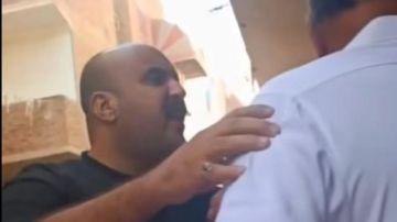 ضربه بالقلم ..القبض على المتهم بصفع مسن في السويس ضربه بالقلم ..القبض على المتهم بصفع مسن في السويس