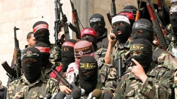 عاجل حماس تؤكد استعدادها لتسليم جميع الرهائن والمحتجزين الأحياء والجثامين