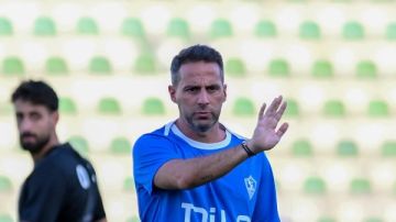 فيريرا يرفض طلبا مهما للاعبي الزمالك بعد الفوز على ديكيداها فيريرا يرفض طلبا مهما للاعبي الزمالك بعد الفوز على ديكيداها