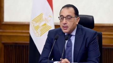 مدبولي: المواطن يتحمل فاتورة الإصلاحات التي تقوم بها الدولة مدبولي: المواطن يتحمل فاتورة الإصلاحات التي تقوم بها الدولة