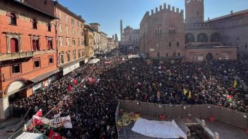 إيطاليا تنتفض من أجل غزة.. تظاهر 300 ألف شخص وإضراب عام يشل البلاد