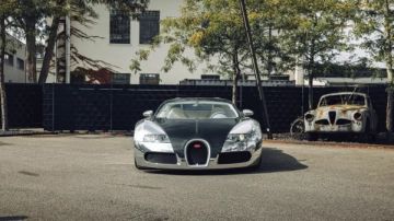 بوجاتي فيرون Pur Sang تباع بسعر مذهل.. 5 نسخ فقط بوجاتي فيرون Pur Sang تباع بسعر مذهل.. 5 نسخ فقط