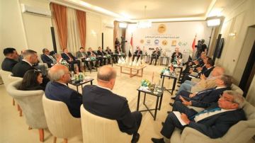 عاجل كواليس اجتماع أحزاب القائمة الوطنية: اتفاق على إخلاء 40 دائرة انتخابية للمعارضة والمستقلين عاجل كواليس اجتماع أحزاب القائمة الوطنية: اتفاق على إخلاء 40 دائرة انتخابية للمعارضة والمستقلين