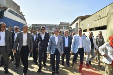 وزير الاستثمار: المناطق الحرة رئة الاقتصاد المصري وزير الاستثمار: المناطق الحرة رئة الاقتصاد المصري