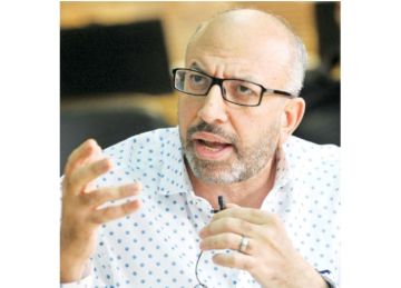 الزمالك بيموت ومش عارفين نروح فين .. حسام المندوه يستغيث بالمسؤولين الزمالك بيموت ومش عارفين نروح فين .. حسام المندوه يستغيث بالمسؤولين