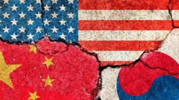 الصين تفرض عقوبات على 5 وحدات أمريكية تابعة لشركة بناء سفن كورية جنوبية