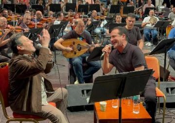 بعد 40 عاما من دويتو بلدي .. محمد ثروت وهاني شاكر يحييان ذكرى انتصارات أكتوبر بدار الأوبرا بعد 40 عاما من دويتو بلدي .. محمد ثروت وهاني شاكر يحييان ذكرى انتصارات أكتوبر بدار الأوبرا