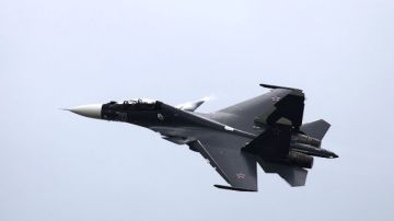 نيران صديقة.. أوكرانيا: الدفاع الجوي الروسي يسقط طائرة تابعة له فوق القرم