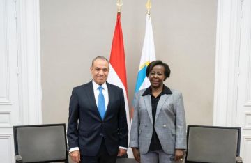 وزير الخارجية يلتقي مع السكرتيرة العامة للمنظمة الدولية للفرانكفونية صور