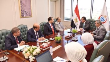 وزير الصحة: الإسراع في تسليم المشروعات لدخولها الخدمة فورا وزير الصحة: الإسراع في تسليم المشروعات لدخولها الخدمة فورا