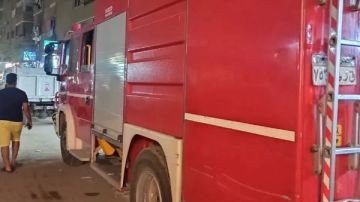 انتداب المعمل الجنائي لفحص أسباب حريق مصنع ملابس في القليوبية