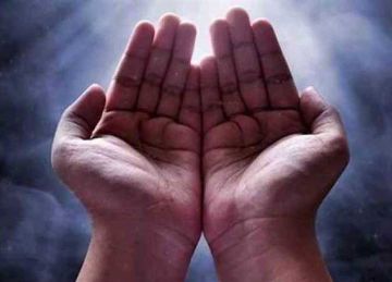 علامات قرب الفرج.. 4 أمارات استبشر بها خيرا بعد اشتداد الكرب