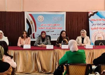 تدشين حملة نازلين الانتخابات لتحفيز السيدات على المشاركة في النواب بالإسكندرية