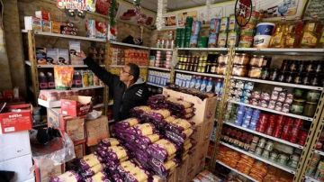 تراجع في أسعار عدد من السلع الأساسية بالأسواق الثلاثاء 14 أكتوبر 2025