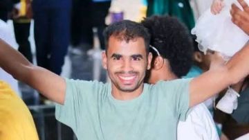 وداع قبل الرحيل.. مصرع 4 من أبناء الرزيقات بالأقصر في حادث مأساوي ووداع مؤلم من أحد شهداء لقمة العيش وداع قبل الرحيل.. مصرع 4 من أبناء الرزيقات بالأقصر في حادث مأساوي ووداع مؤلم من أحد شهداء لقمة العيش