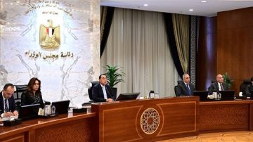 6 توجيهات جديدة.. التفاصيل الكاملة لاجتماع مجلس المحافظين برئاسة مدبولي 6 توجيهات جديدة.. التفاصيل الكاملة لاجتماع مجلس المحافظين برئاسة مدبولي