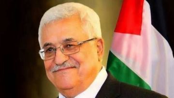 الرئيس الفلسطيني يصل القاهرة للمشاركة في افتتاح المتحف المصري الكبير الرئيس الفلسطيني يصل القاهرة للمشاركة في افتتاح المتحف المصري الكبير