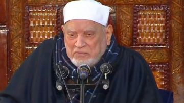 بعد تعيين ابنه بالشيوخ.. أسرة أحمد عمر هاشم توجه الشكر للرئيس السيسي بعد تعيين ابنه بالشيوخ.. أسرة أحمد عمر هاشم توجه الشكر للرئيس السيسي