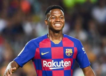 تقرير: فاتي يقترب من العودة إلى برشلونة