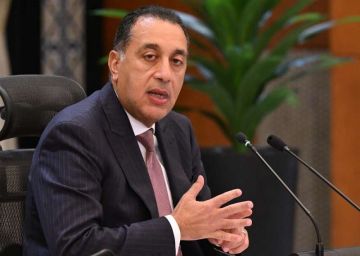 رئيس الوزراء يهنئ الرئيس بالذكرى الـ52 لانتصارات أكتوبر المجيدة