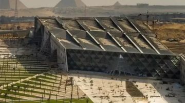 قبل الافتتاح الرسمي.. سر اختيار تصميم المتحف المصري الكبير بهذا الشكل تفاصيل قبل الافتتاح الرسمي.. سر اختيار تصميم المتحف المصري الكبير بهذا الشكل تفاصيل