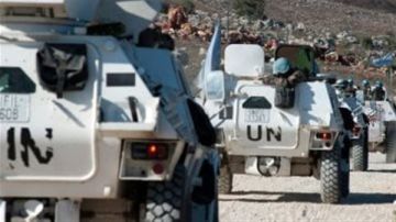 جيش الاحتلال يضع علامات خاصة على طول الخط الأصفر بقطاع غزة جيش الاحتلال يضع علامات خاصة على طول الخط الأصفر بقطاع غزة